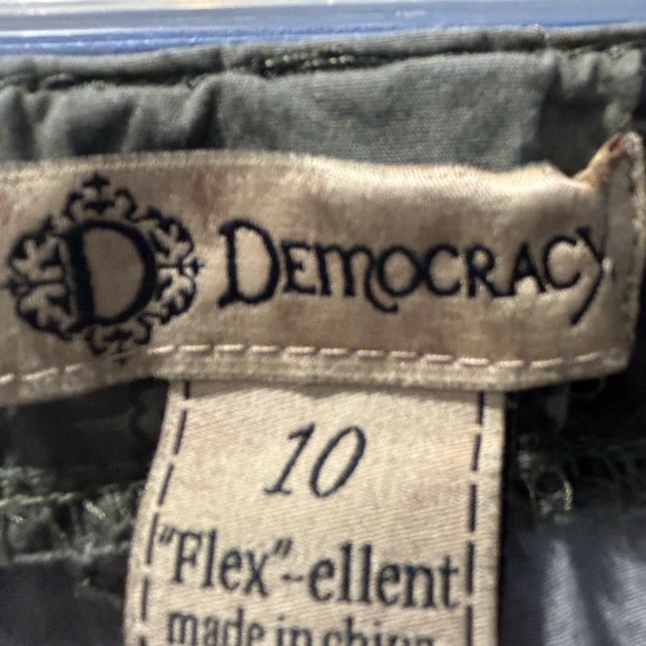 DEMOCRACY Cargo Pants - Olive Floral - Picture 5 of 7